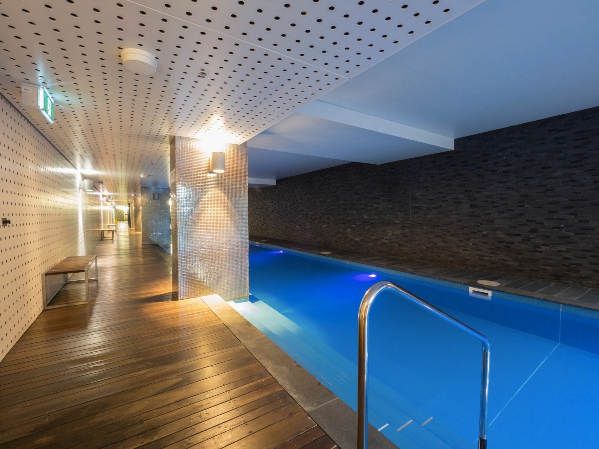 Littlestay Sturt - 2 Bedroom Aptm Мельбурн Екстер'єр фото